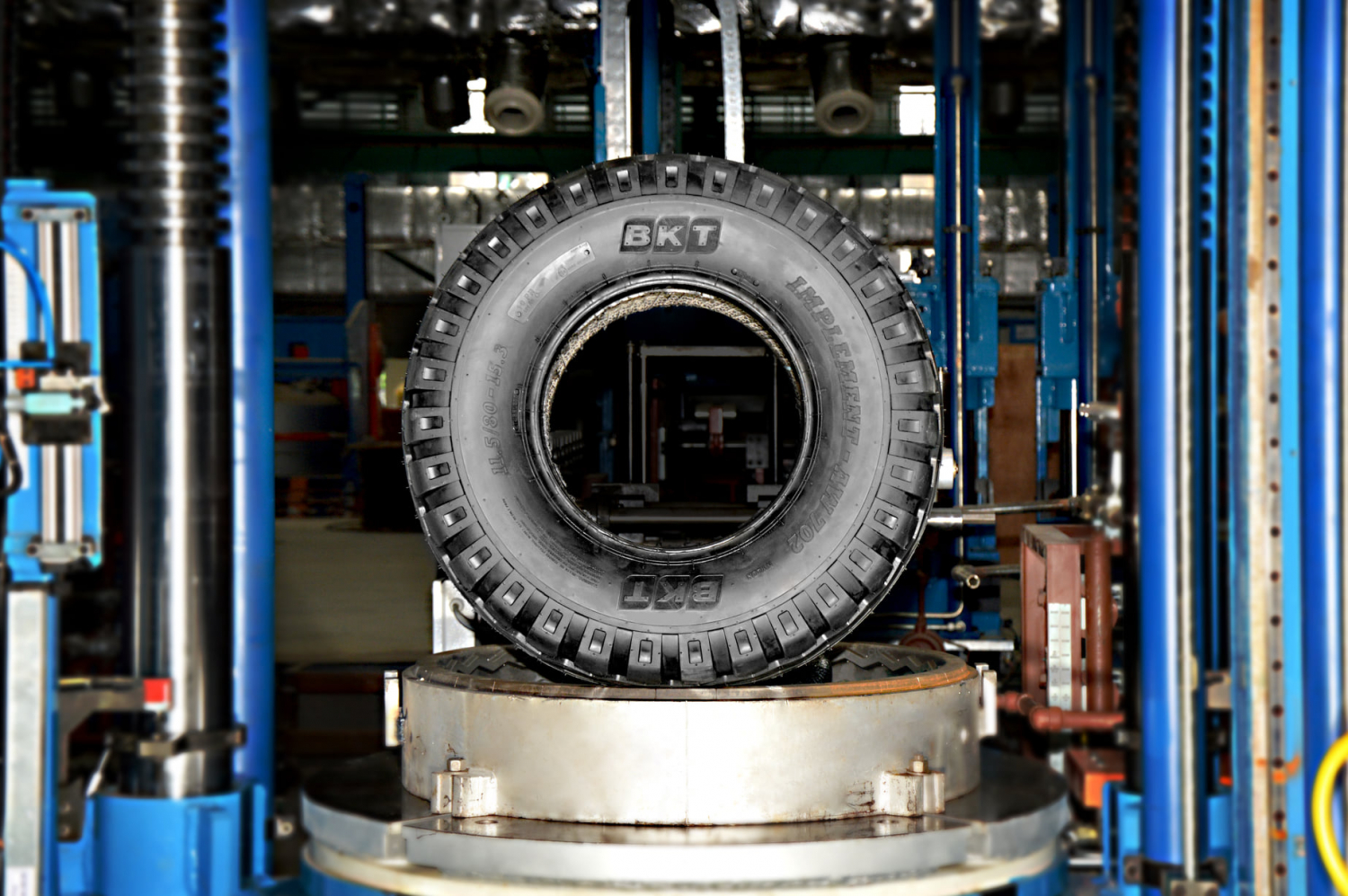 BKT открывает новый шинный завод в индийском Валудже